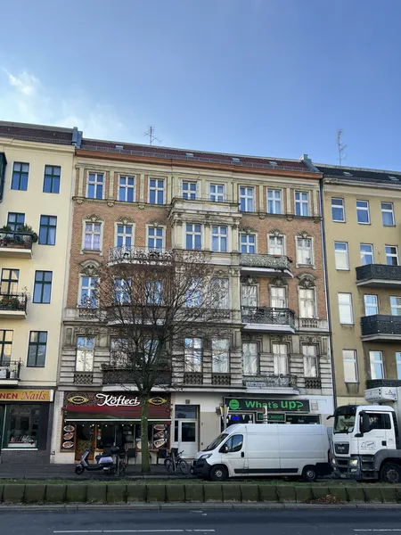 3-Zimmer-Wohnung mit Balkon nahe S-Schöneberg zu vermieten — photo 1